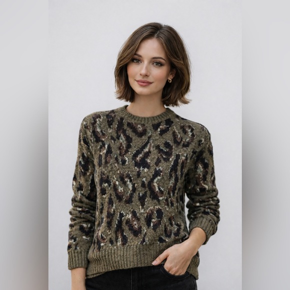 Derek Lam Sweaters - DEREK LAM 10 CROSBY  Evan Textured Leopard Sweater - Green Multi Size S